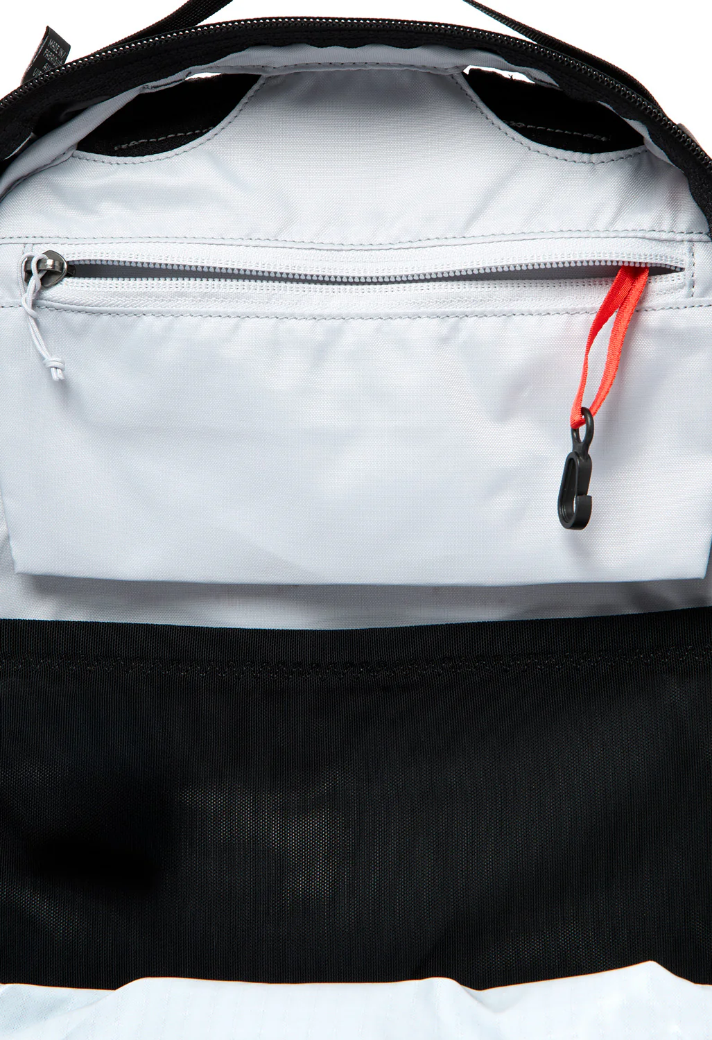 Arc'teryx Aerios 18 Backpack - Black - Image 6