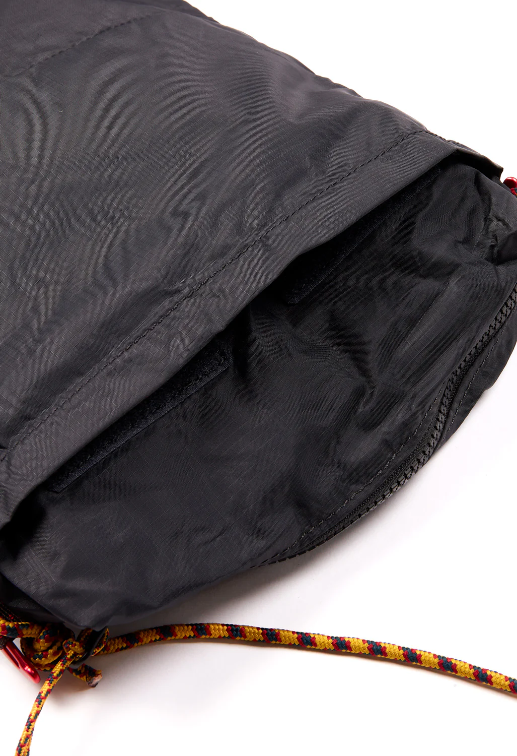 Klattermusen Algir Multislots Bag - Raven - Image 5
