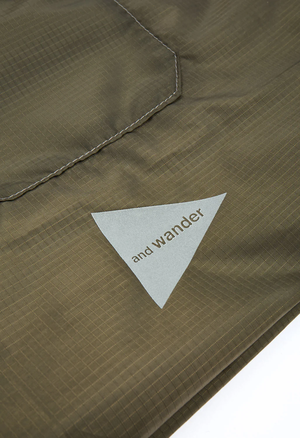 and wander Crispy Rip Grocery Pocket Bag - Khaki - Image 3