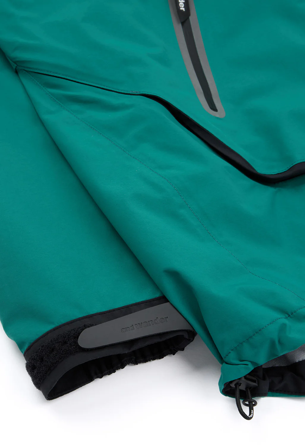 and wander Men's Loose Fitting Rain Jacket - Blue Green - Image 5