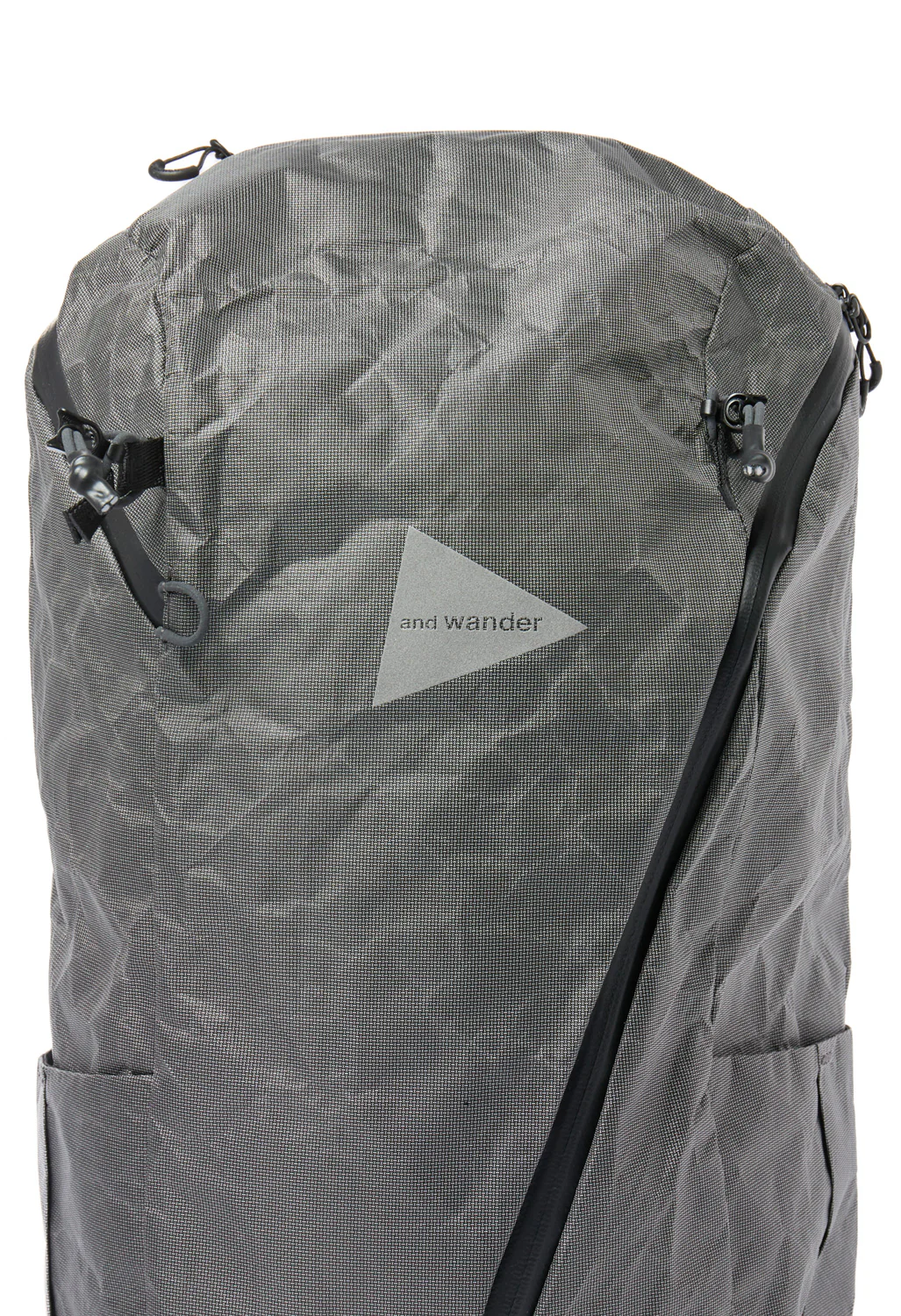 and wander Ultraweave 23L Backpack - Grey - Image 4