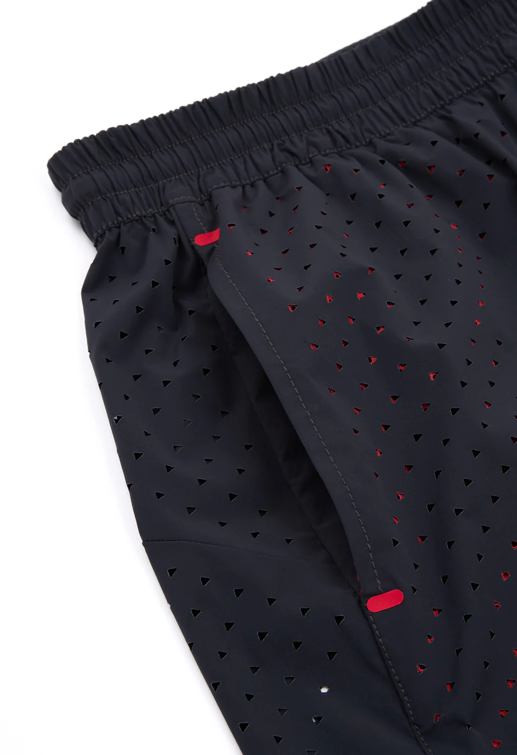 and wander x Altra Ventilation Short Pants - Navy - Image 4