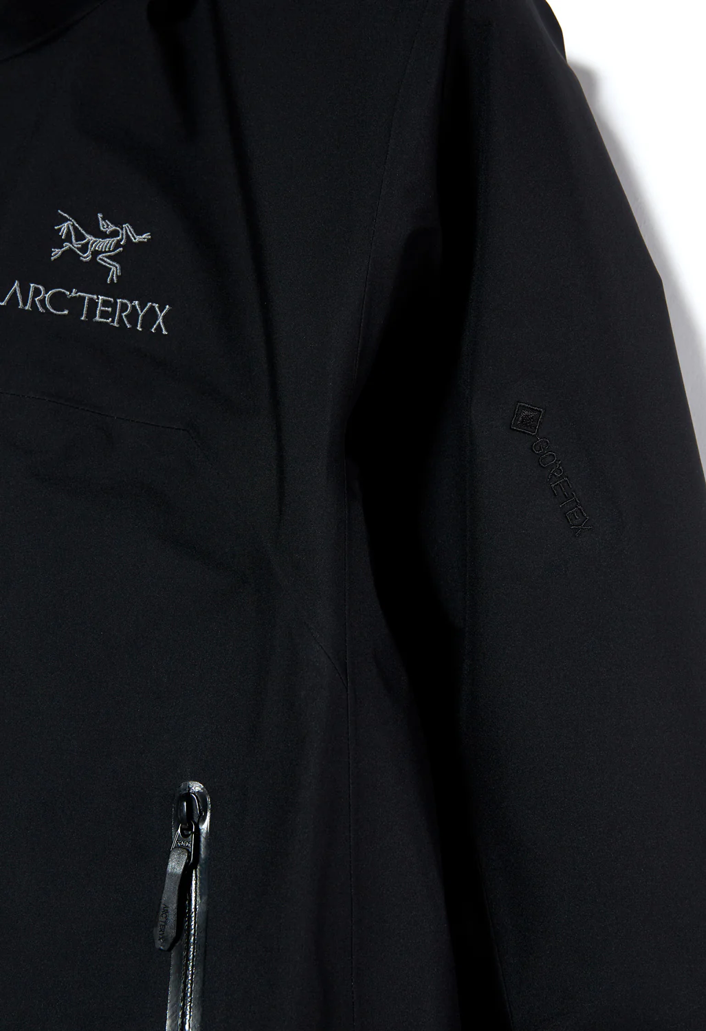 Arc'teryx Beta GORE-TEX Women's Jacket - Black - Image 4