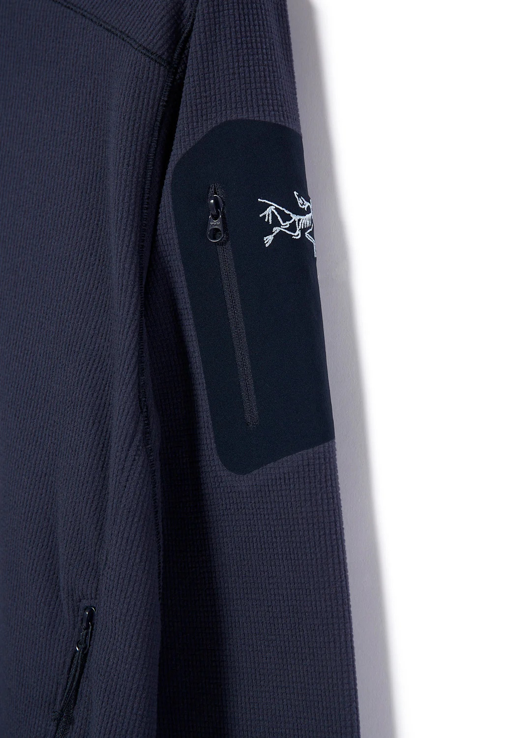 Arc'teryx Delta LT Men's Jacket - Black Sapphire - Image 4