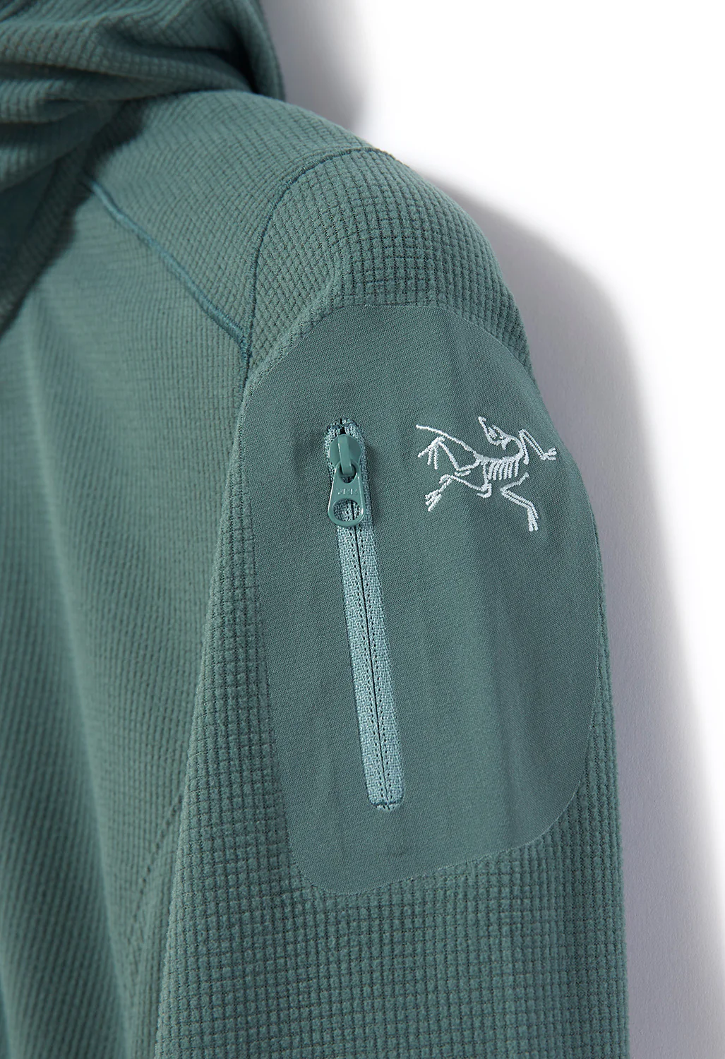 Arc'teryx Delta LT Women's Hoodie - Muse - Image 4