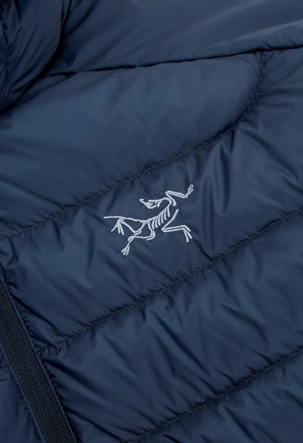 Arc'teryx Men's Cerium Hoodie - Black Sapphire - Image 4