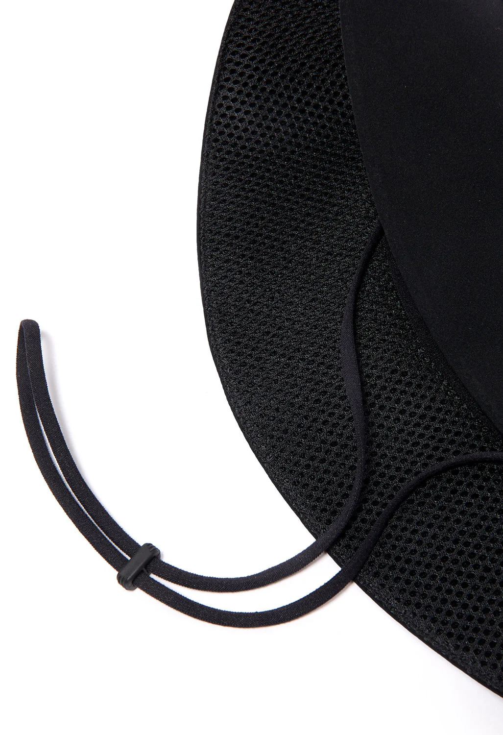 Arc'teryx Sinsolo Bucket Hat - Black - Image 4
