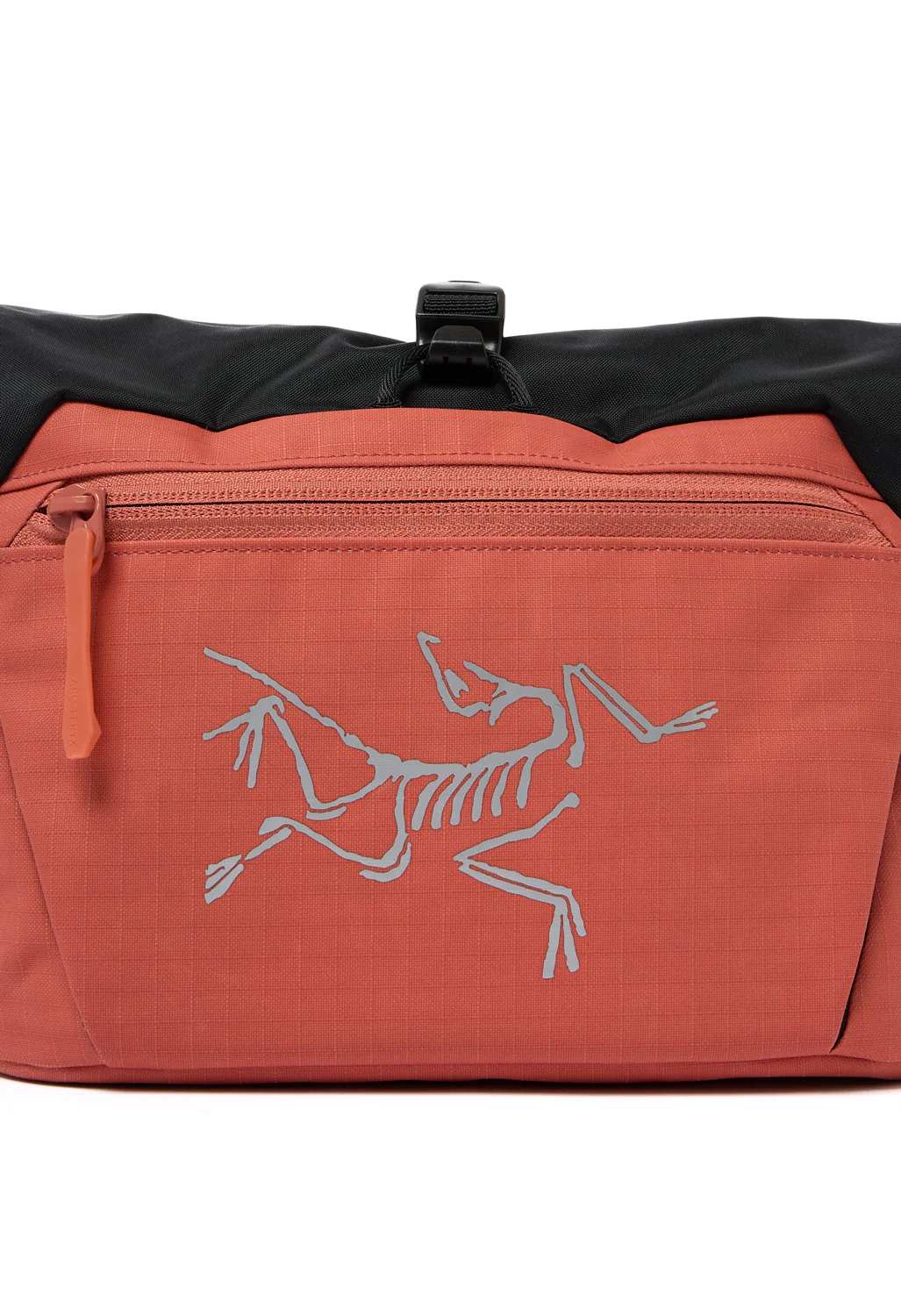 Arc'teryx Index Chalk Bucket - Stone Red - Image 4