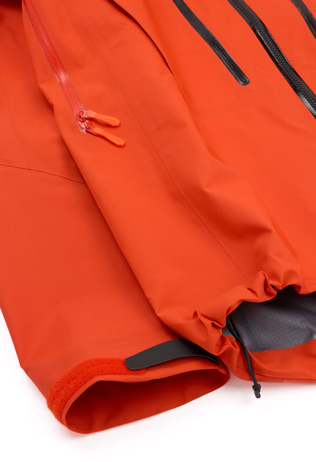 Arc'teryx Men's Alpha SV Jacket - Dynasty / Black - Image 6