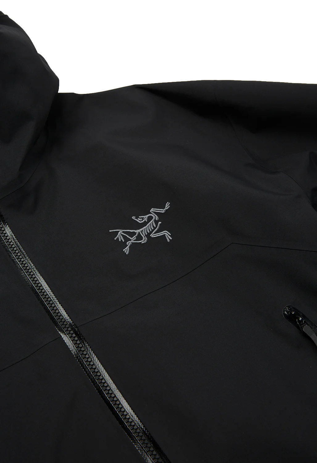 Arc'teryx Men's Beta Jacket - Black - Image 4
