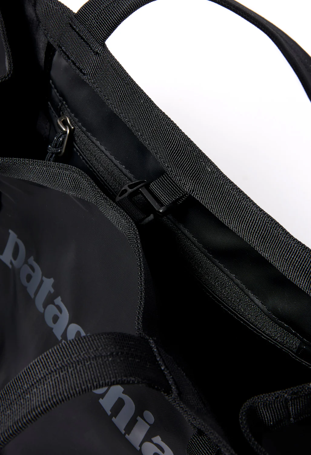 Patagonia Black Hole Tote 25L - Black - Image 4