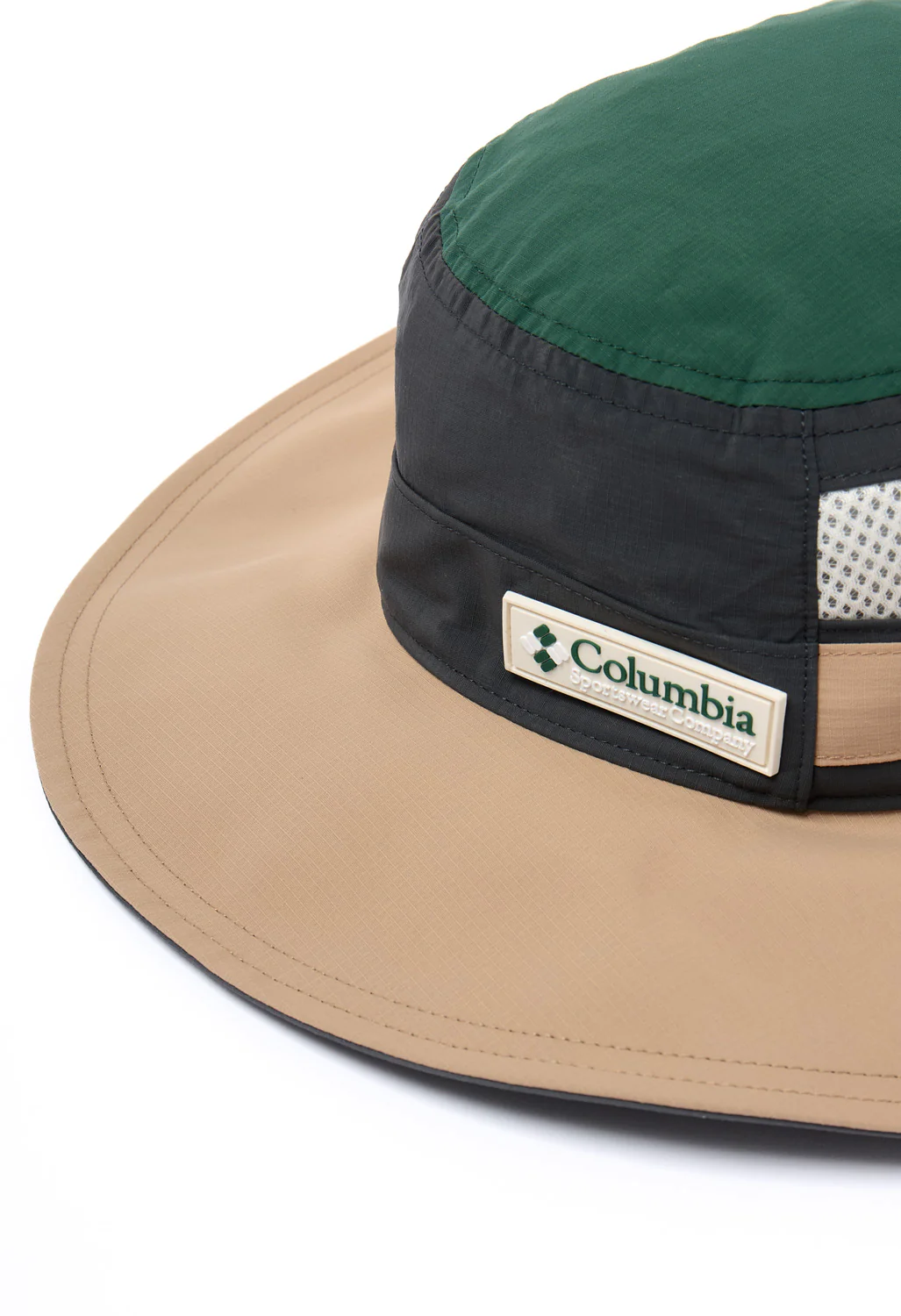 Columbia Bora Bora Retro II Booney - Beach / Shark / Rainforest - Image 3