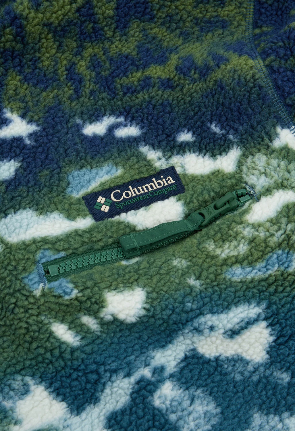 Columbia Women's Helvetia Printed Cropped Half Snap Fleece - Everblue Sisters, Rain Forest - Image 4