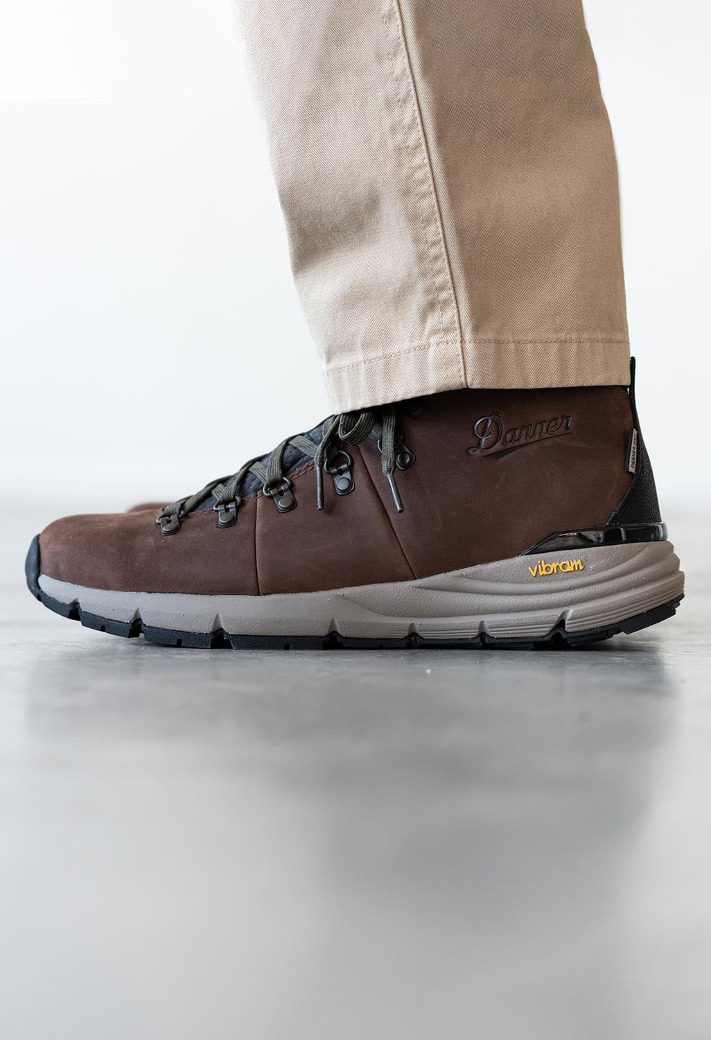 Danner Mountain 600 Men's Boots - Walnut / Green - Image 5