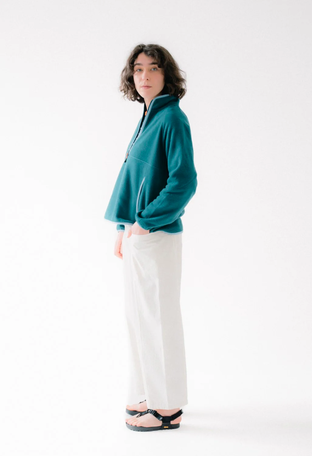 Finisterre Women's Floral Marine Croft Barrel Trousers - Ecru - Image 7