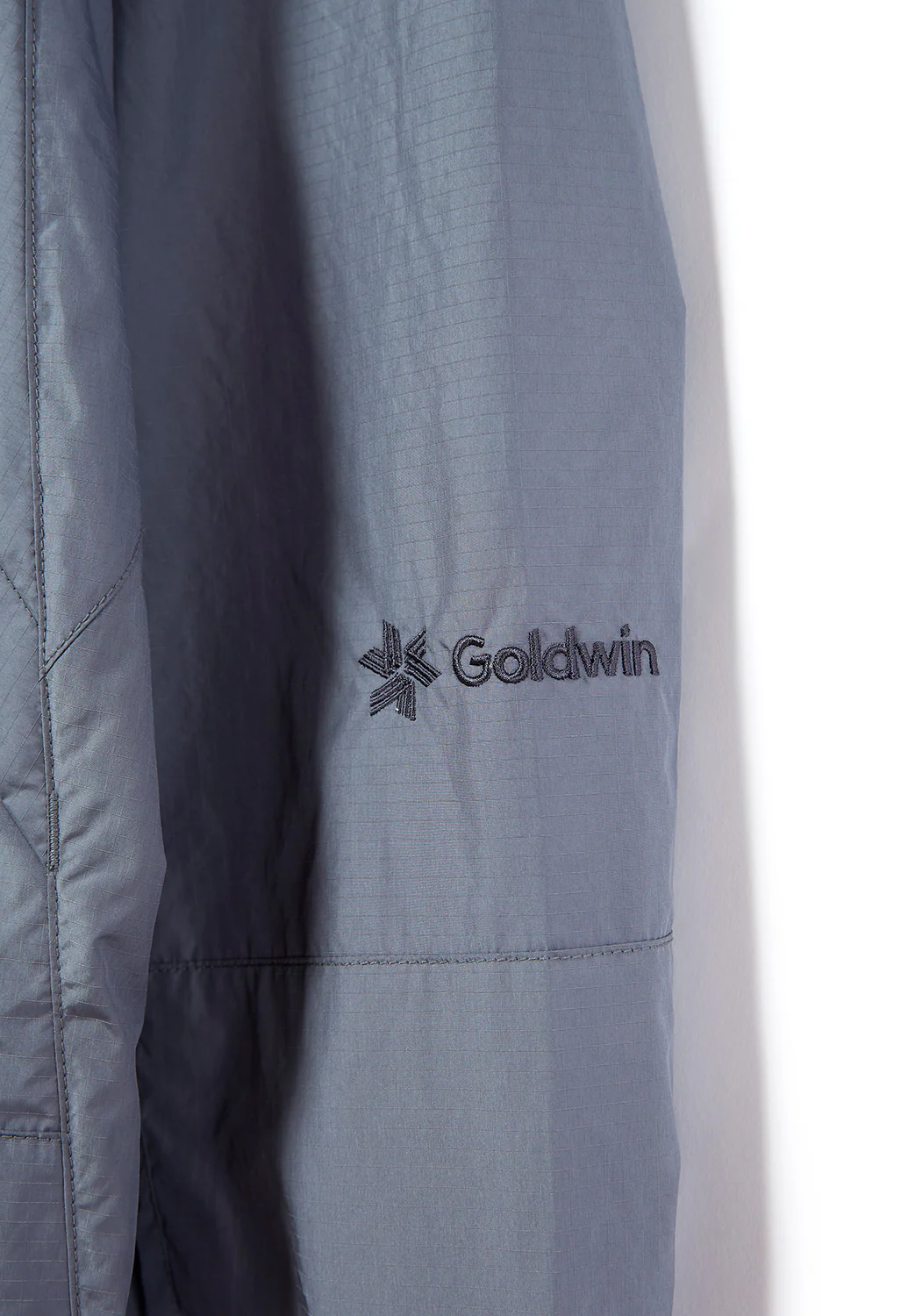 Goldwin Men's Rip-Stop Light Jacket - Endurance Gray - Image 4