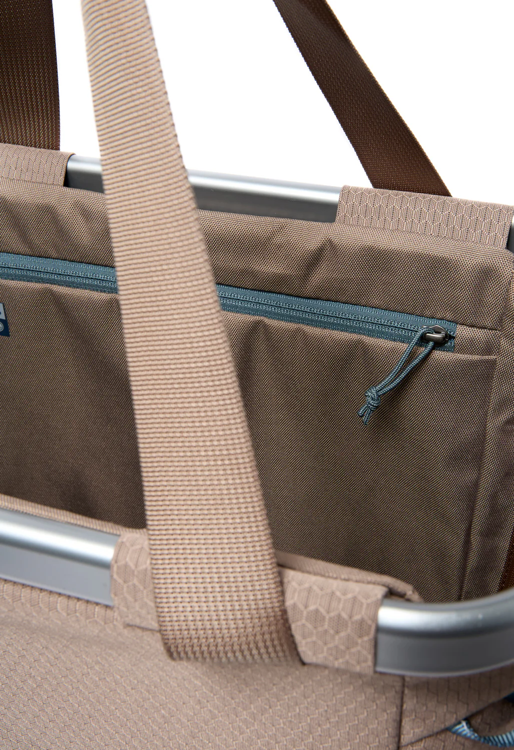 Gregory Alpaca Gear Tote 30 - Mirage Tan - Image 5
