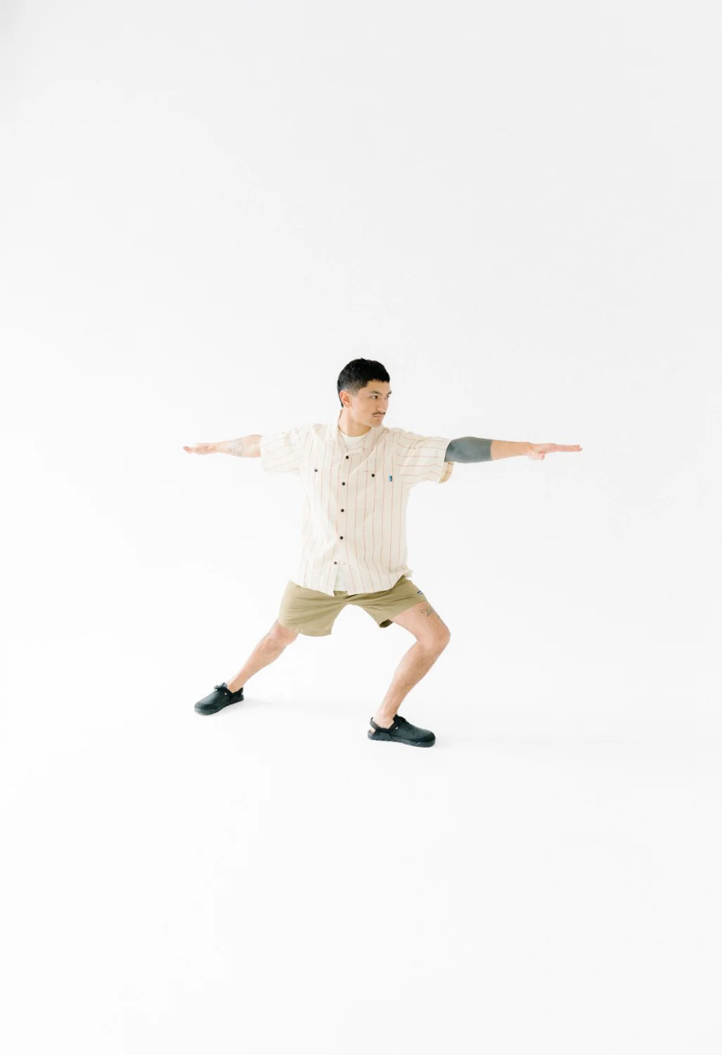 KAVU Men's Island Bound Short Sleeve Shirt - Sand Stripe - Image 6