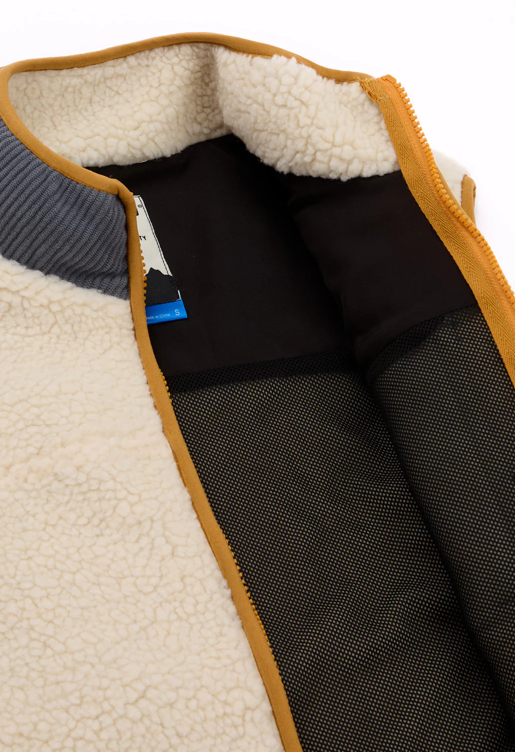 KAVU Women's Ozette Sherpa Fleece Vest - Natural - Image 5