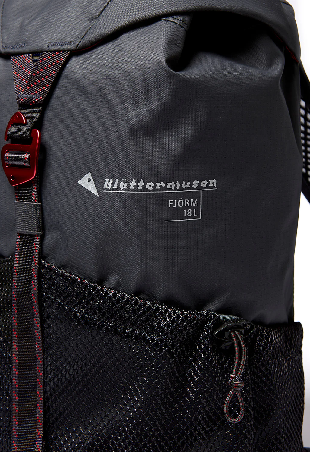 Klattermusen Fjörm Backpack 18L - Raven - Image 4