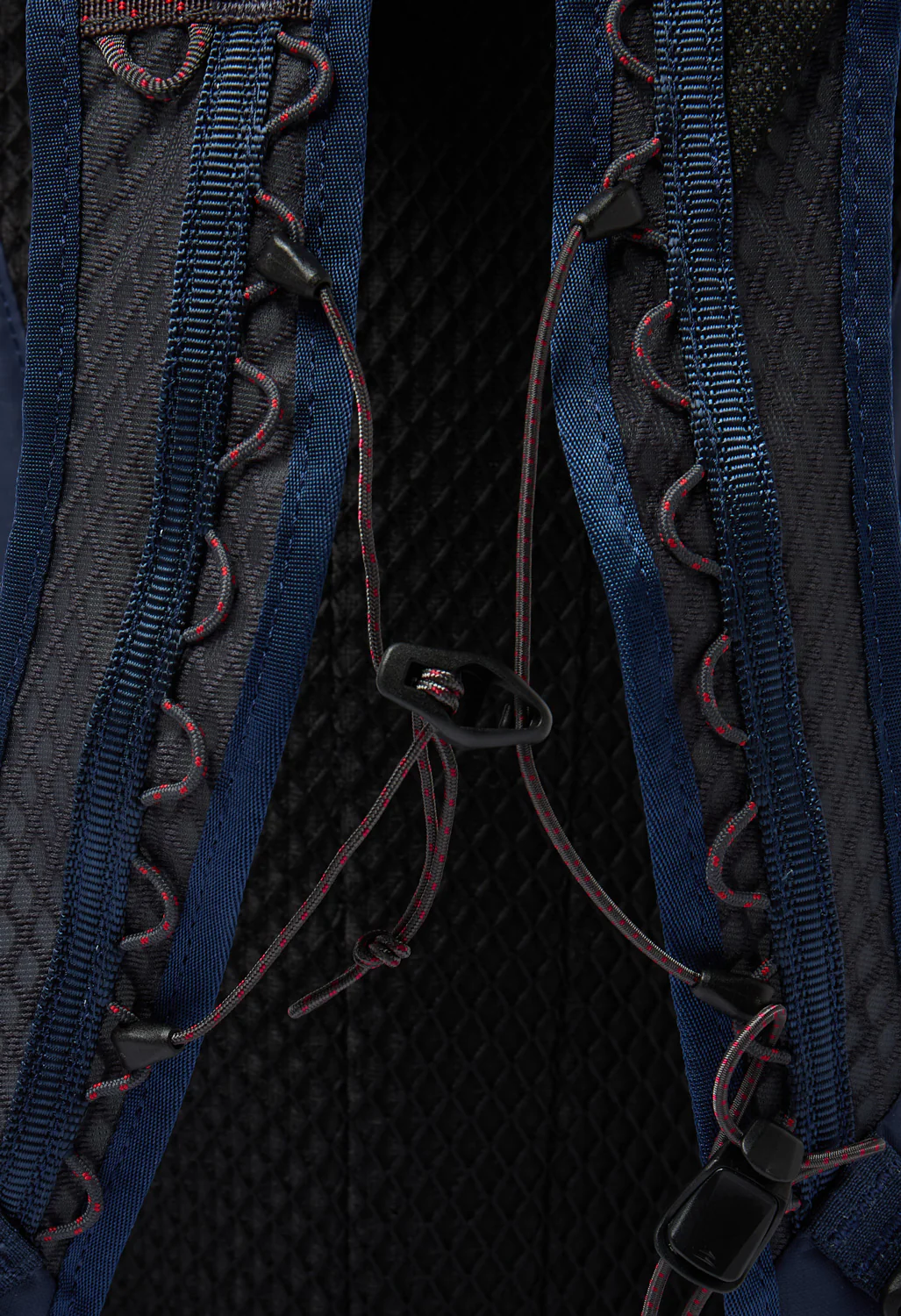 Klattermusen Fjörm Backpack 18L - Dark Heights - Image 5