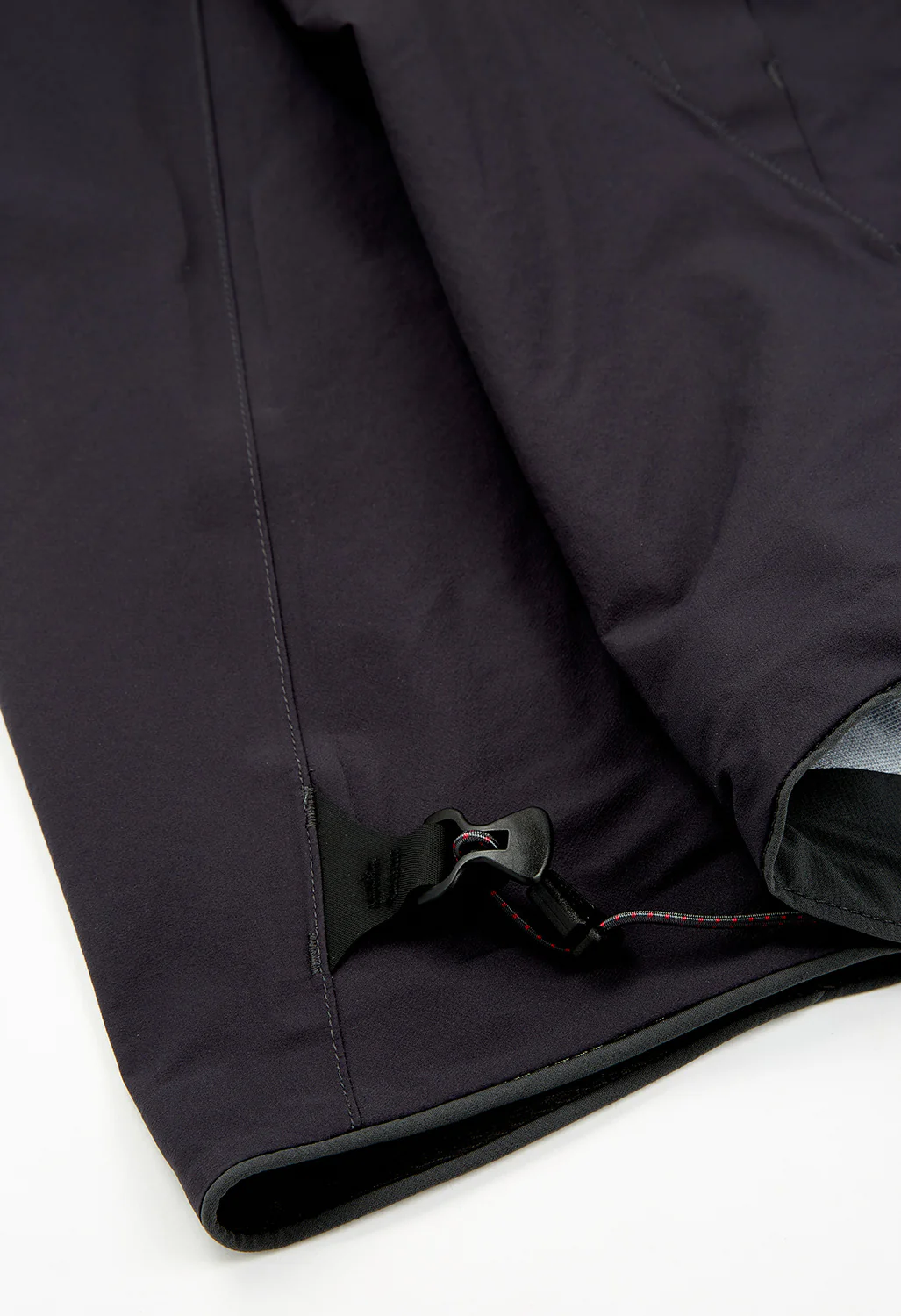 Klattermusen Men's Asynja Jacket - Raven - Image 7