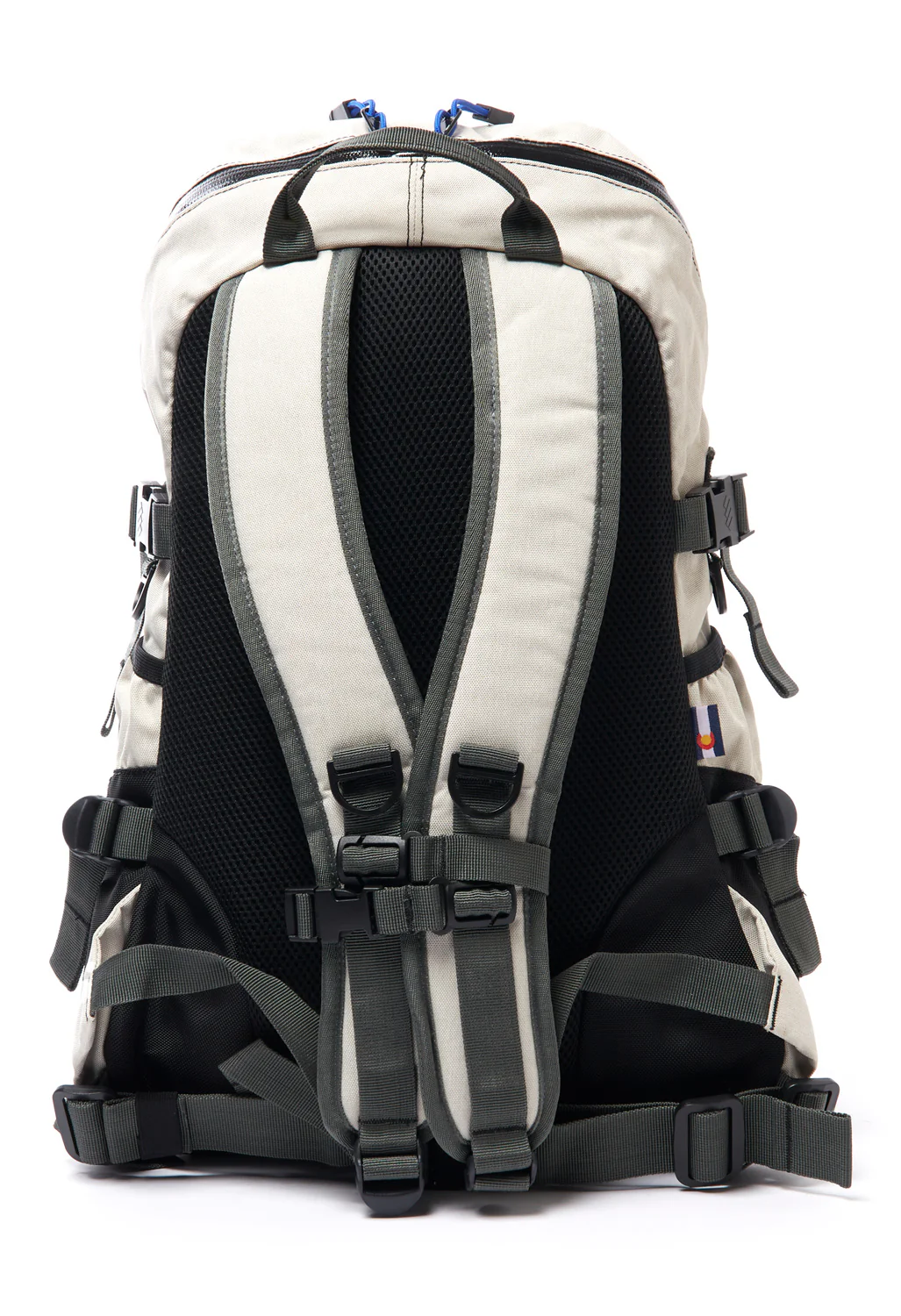 Madden Equipment Bear Pack - Greige - Image 3