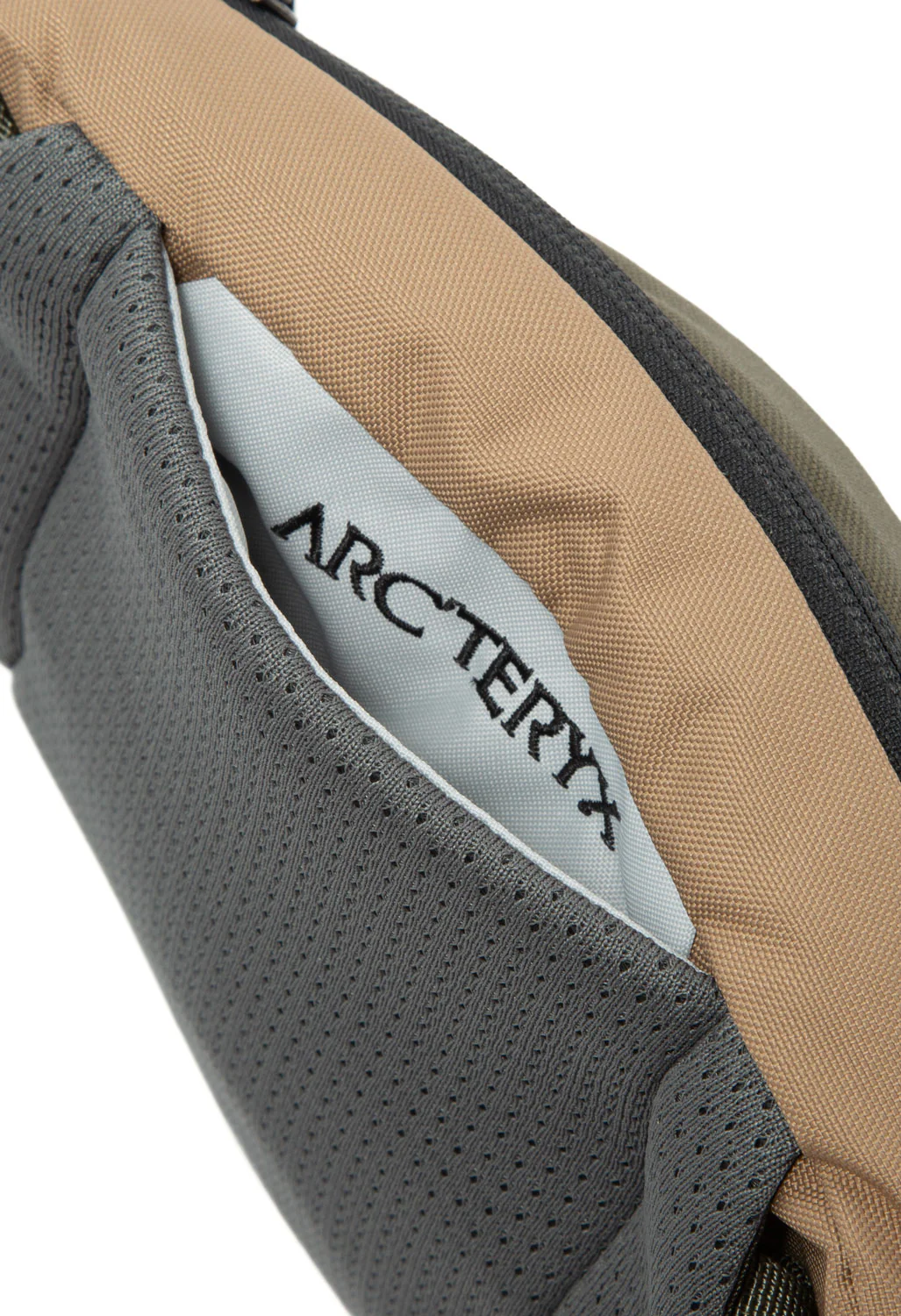 Arc'teryx Mantis 1 Waist Pack - Tatsu / Canvas / Black - Image 4