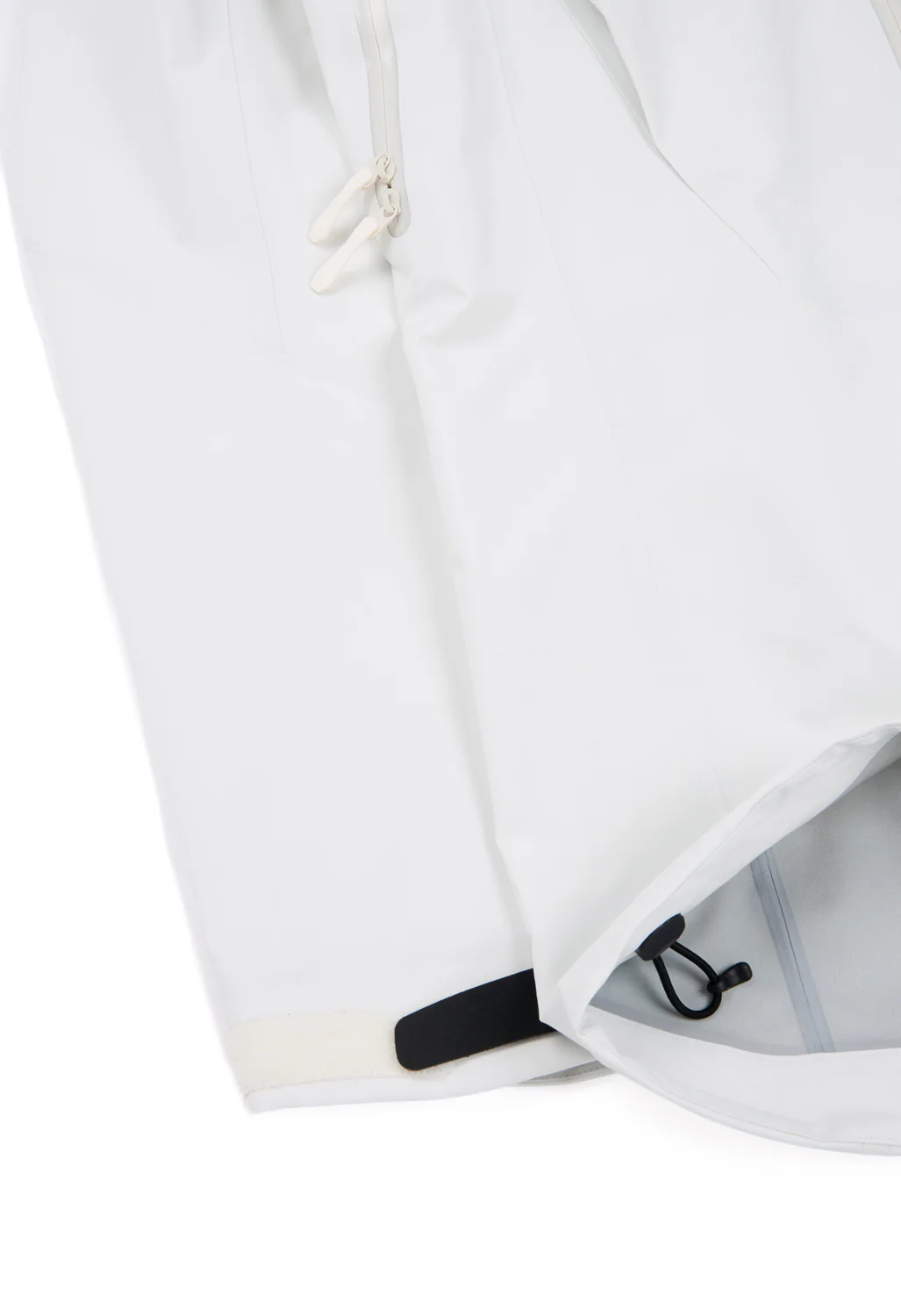 Arc'teryx Men's Alpha SV Jacket - Whiteout - Image 6