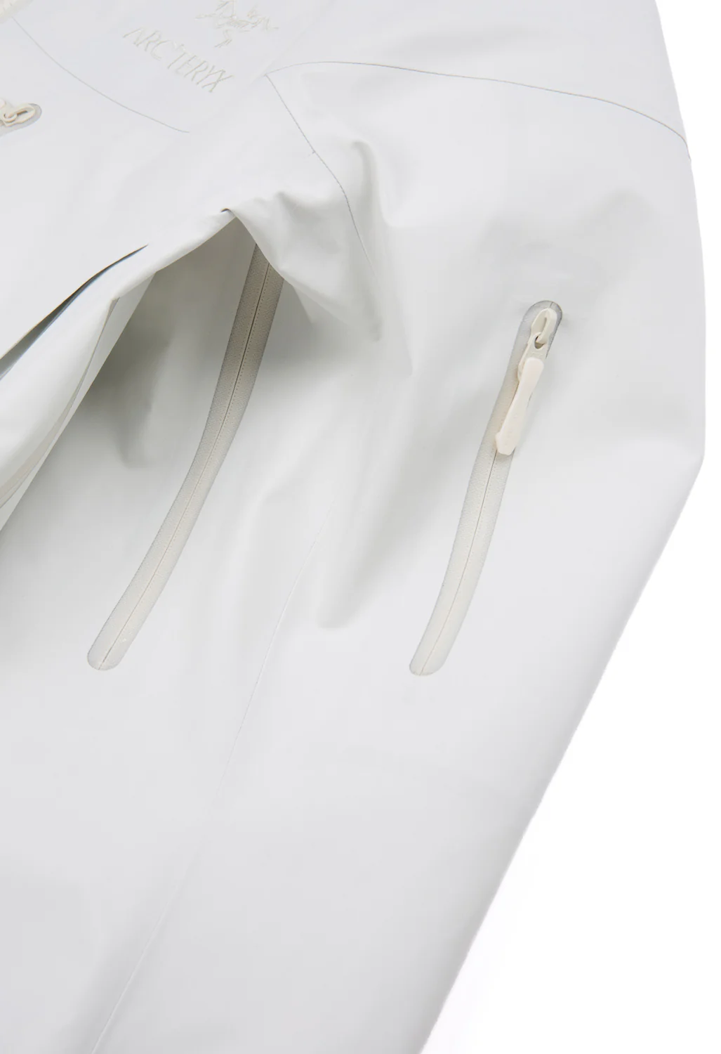 Arc'teryx Men's Alpha SV Jacket - Whiteout - Image 7