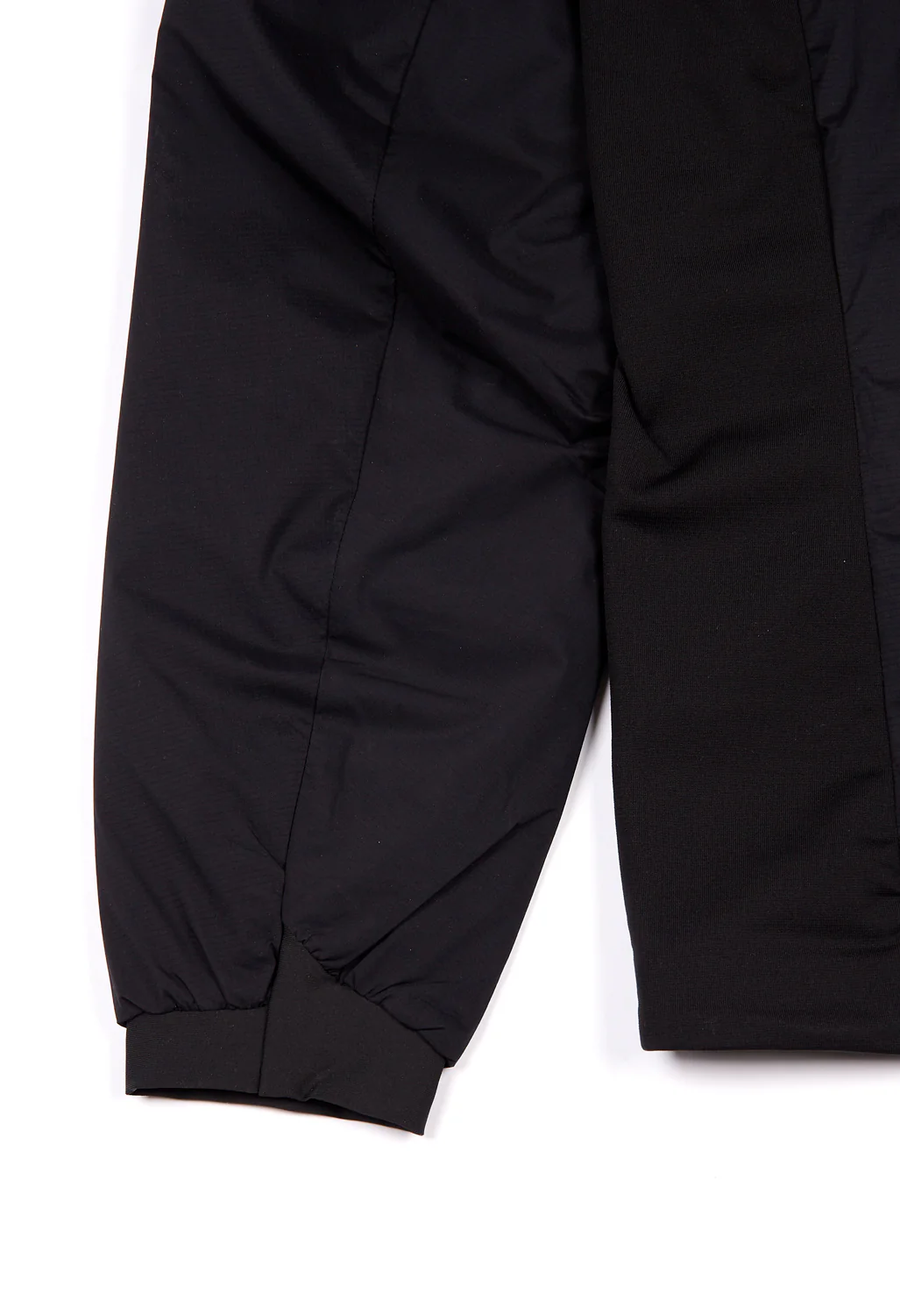 Arc'teryx Men's Atom Hoody - Black - Image 5