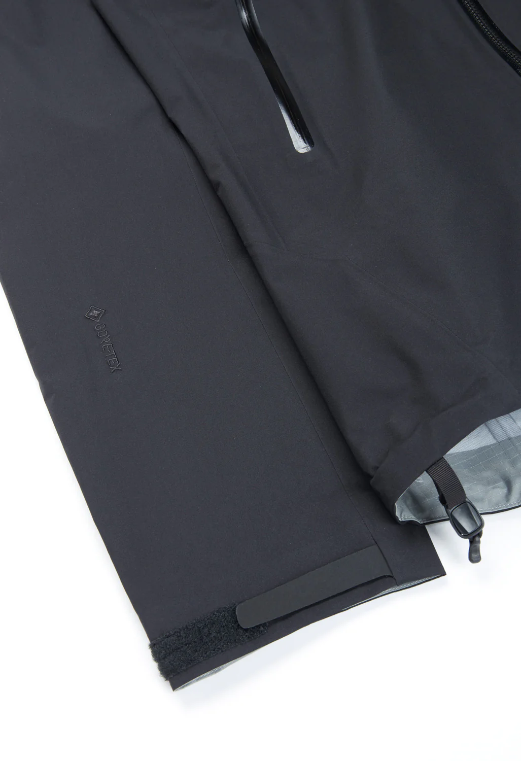 Arc'teryx Men's Beta GORE-TEX Jacket - Black - Image 6