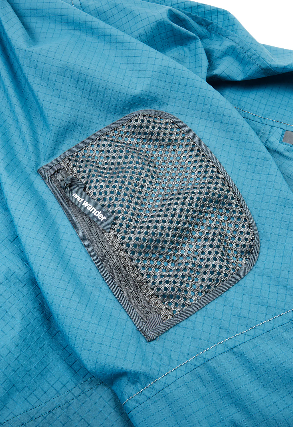 and wander Men's Breath Rip Hoodie - Light Blue - Image 5