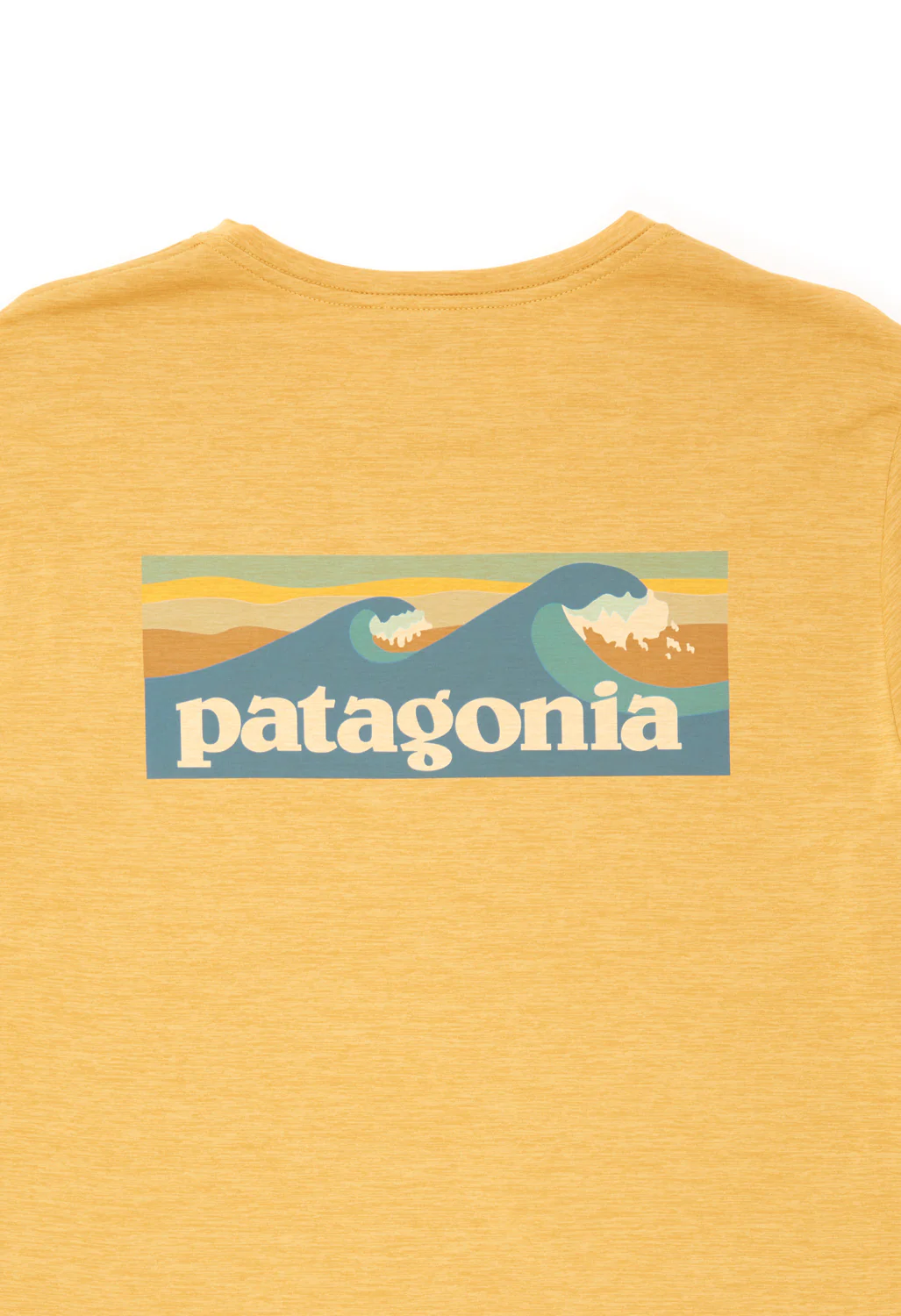 Patagonia Men's Cap Cool Daily Graphic Long Sleeve Shirt - Boardshort Logo: Pufferfish Gold X-Dye - Image 4
