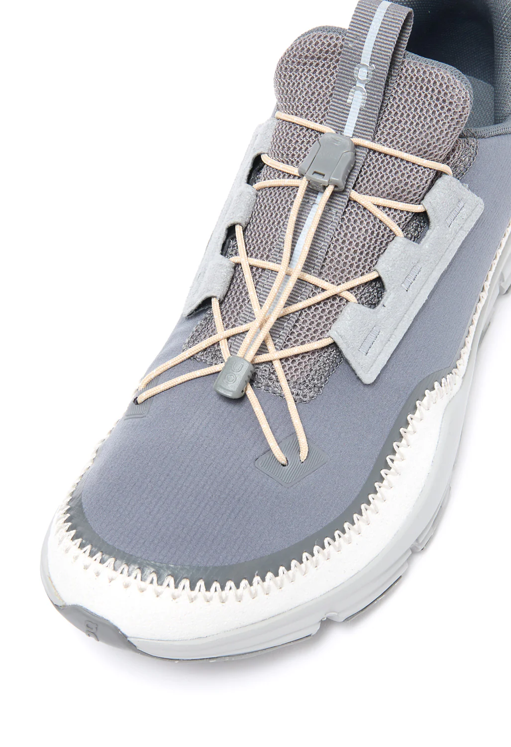 On Men's Cloudaway - Asphalt / Ivory - Image 2