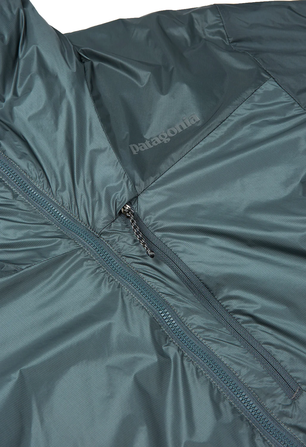 Patagonia Men's DAS Light Hoody - Nouveau Green - Image 5