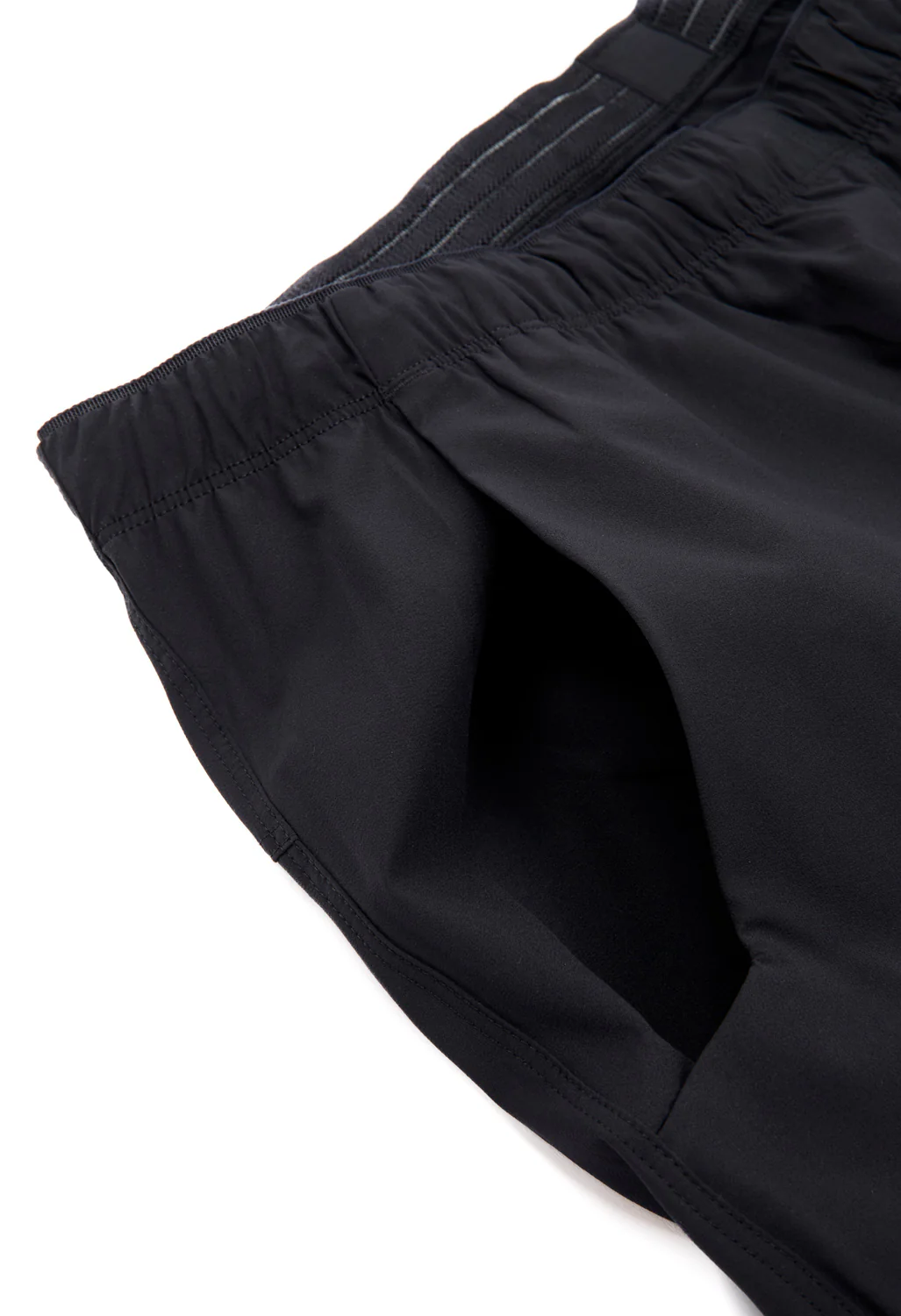 Arc'teryx Men's Incendo Shorts 9" - Black - Image 5