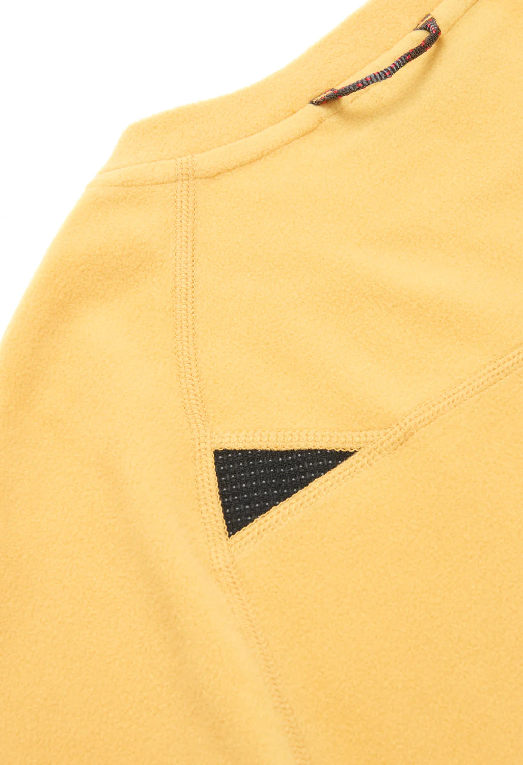 Klattermusen Men's Sigyn Crew Sweater - Amber Gold - Image 4