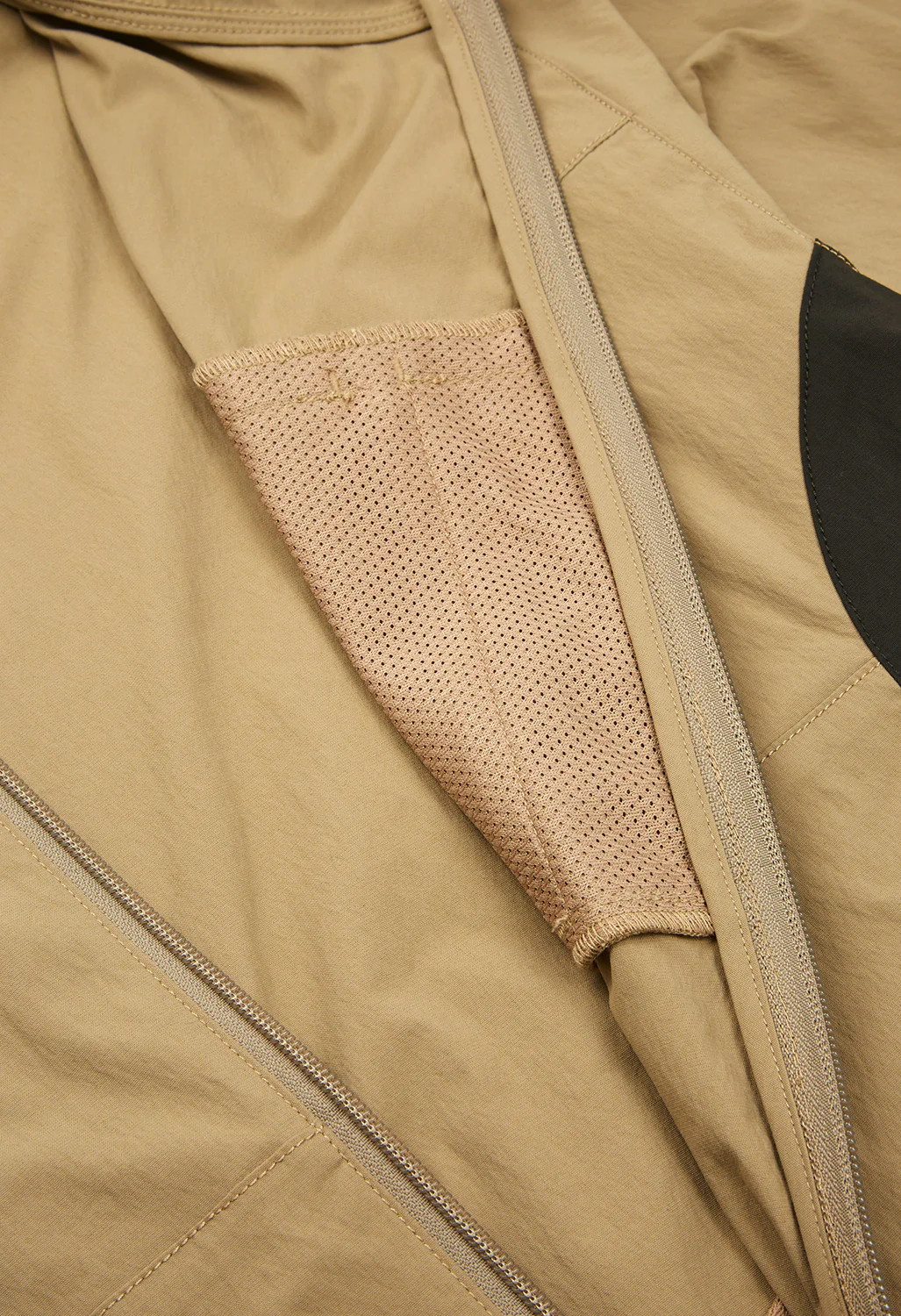 Gramicci Men's Softshell Nylon Hooded Jacket - Taupe - Image 5