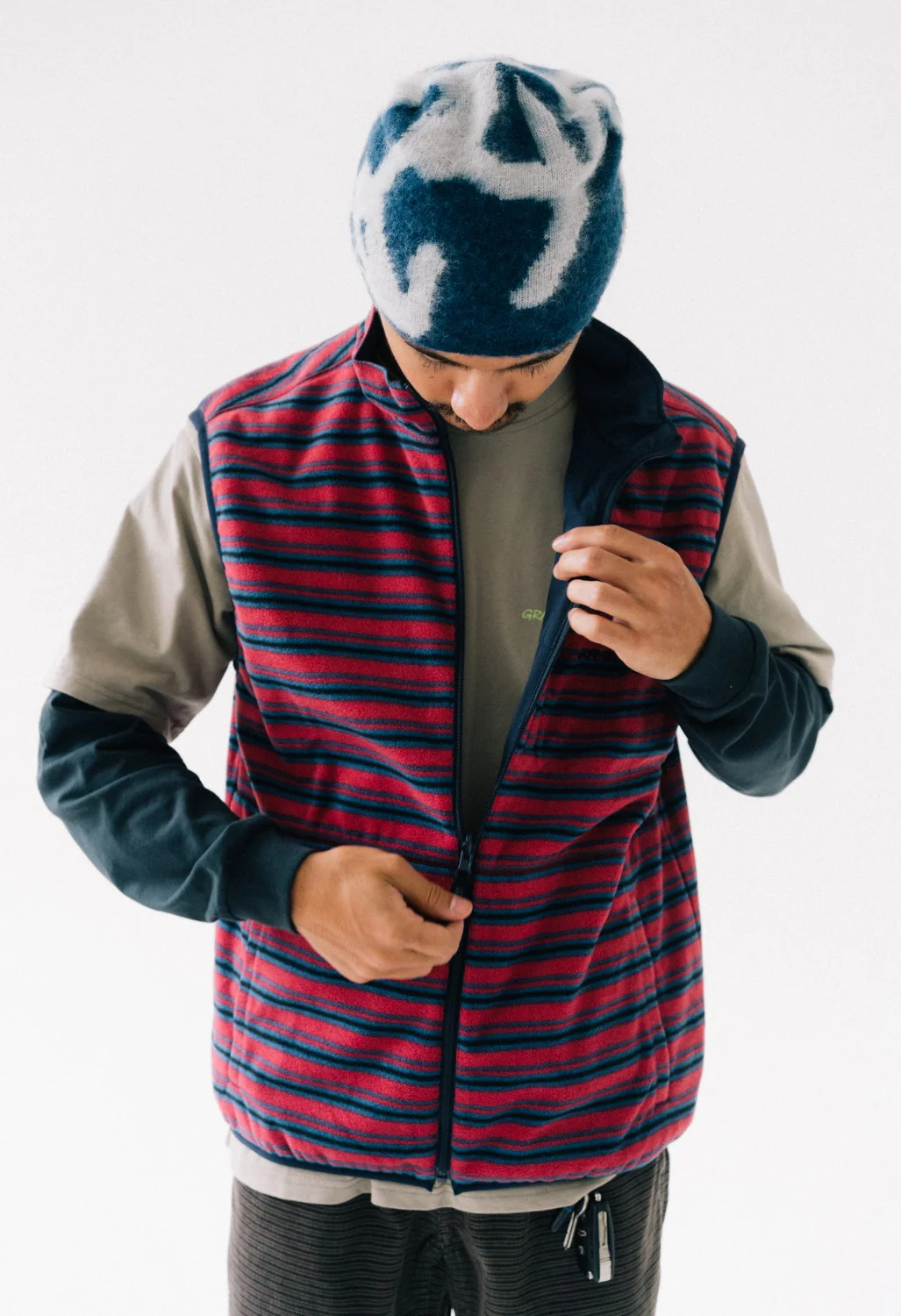 Gramicci Men's Thermal Fleece Reversible Vest - Berry Stripe - Image 5