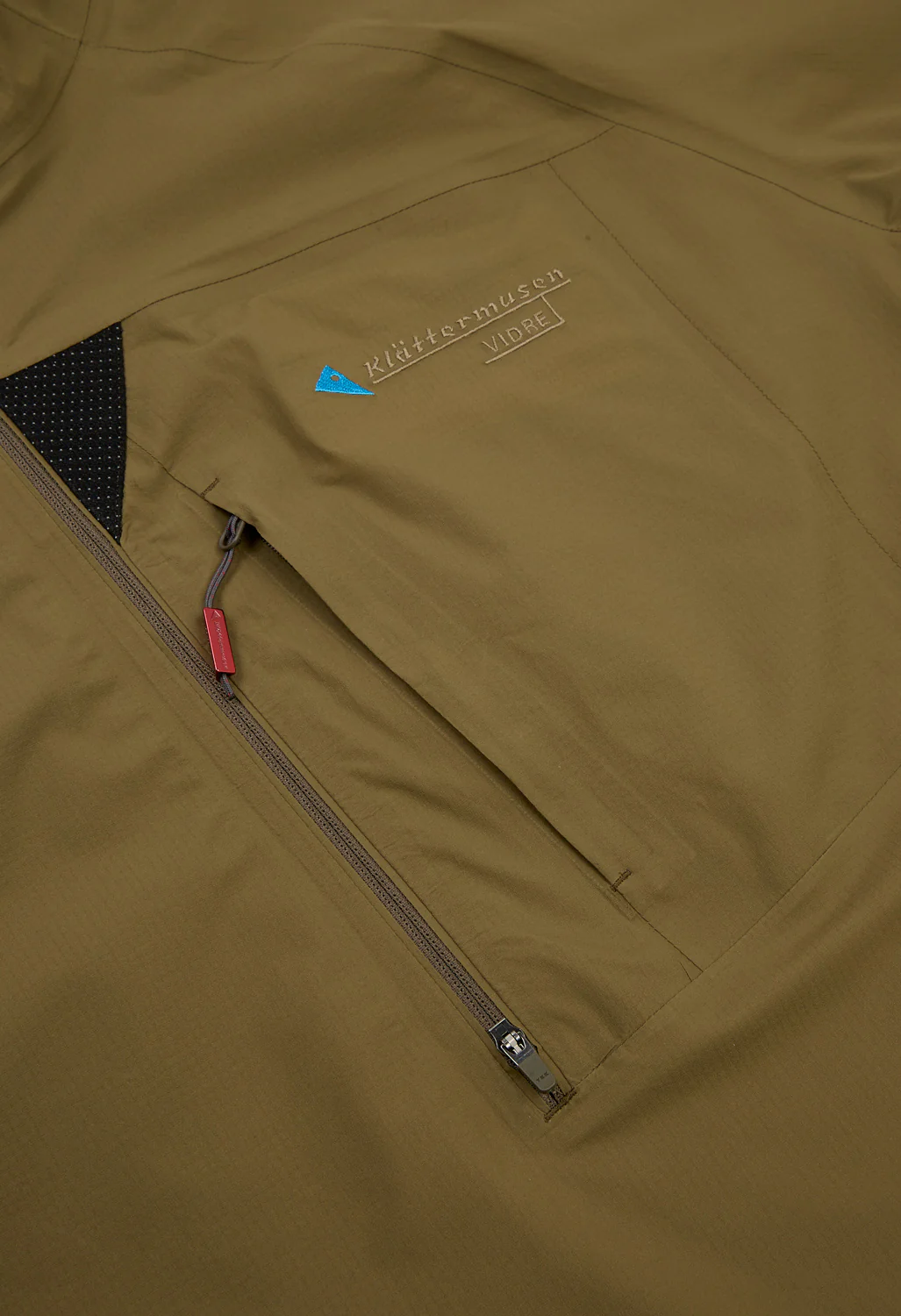 Klattermusen Men's Vidre Zip SS Jacket - Olive - Image 4