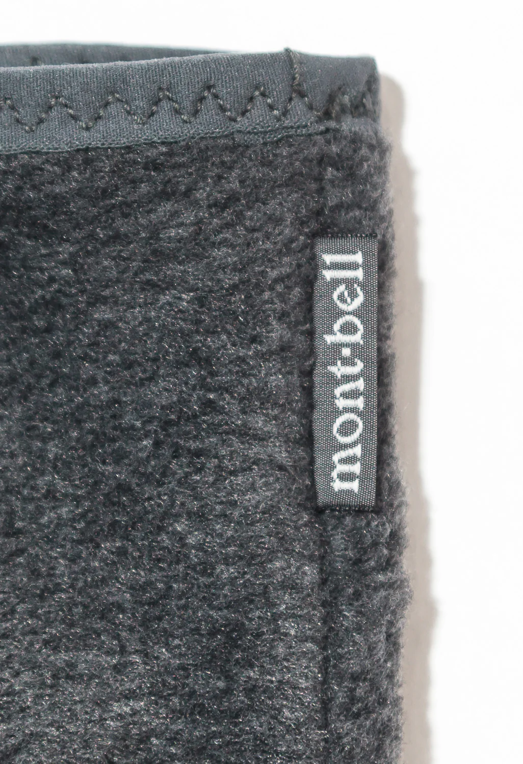 Montbell Climaplus 200 Mittens - Heather Charcoal - Image 2