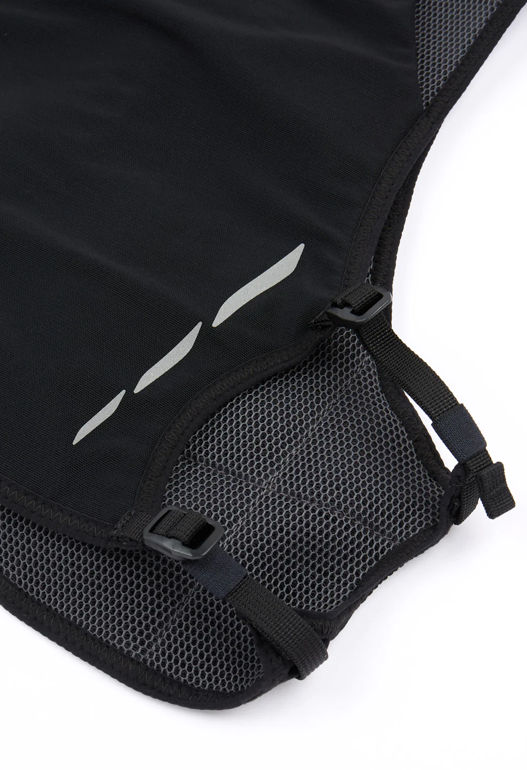 Montbell Cross Runner Vest - Black - Image 6