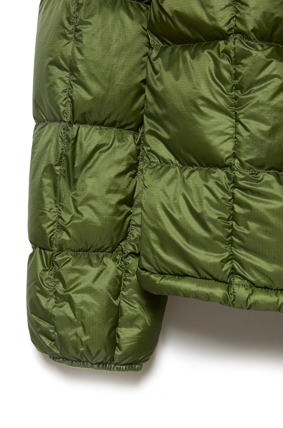 Montbell Men's Superior Down Parka Jacket - Green - Image 4