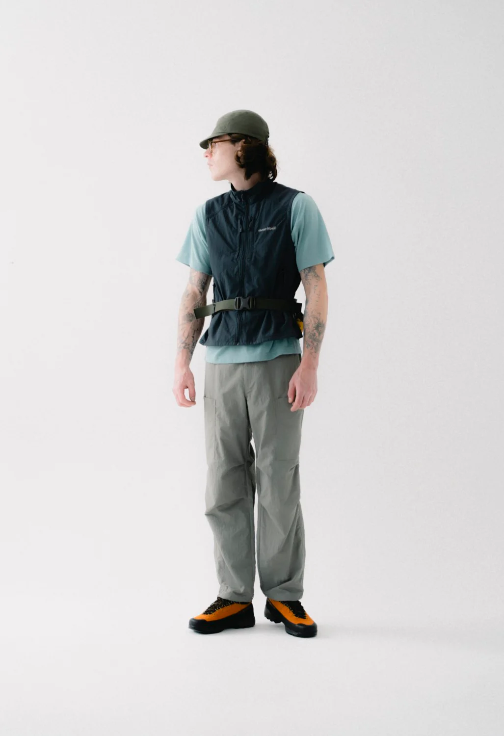 Montbell Men's Trekking Vest - Dark Grey - Image 7