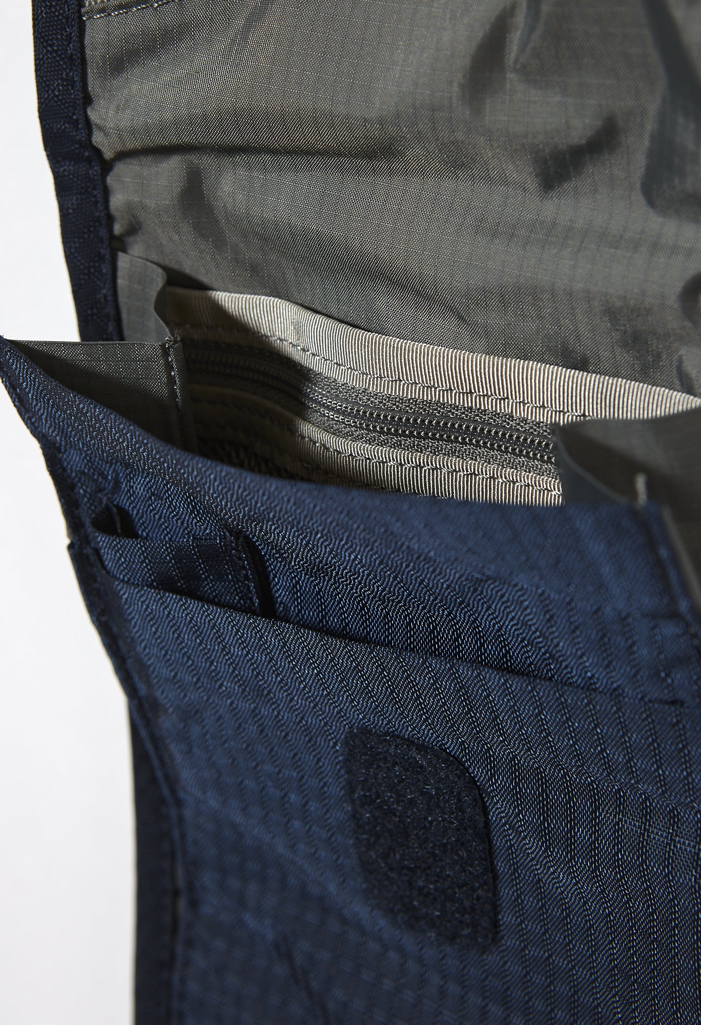 Montbell Travel Wallet - Navy - Image 4