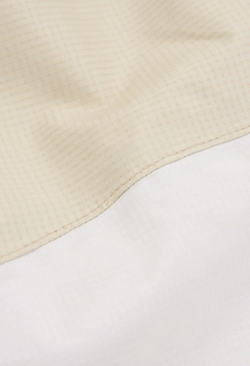 Montbell Women's Thunder Pass Jacket - Ivory / Off White - Image 9