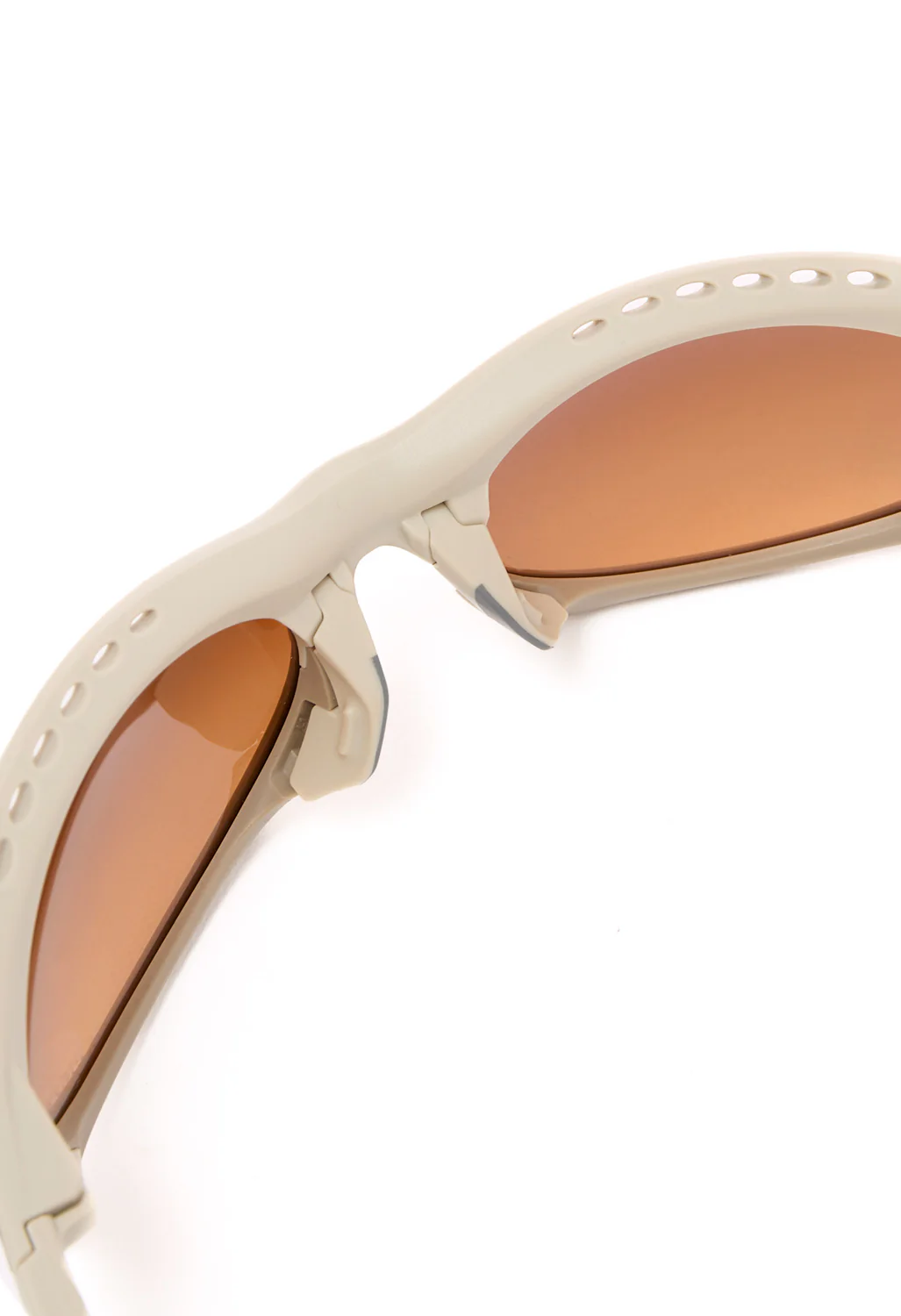 Oakley Plantaris Sunglasses - Matte Sand / Prizm Brown Gradient - Image 4