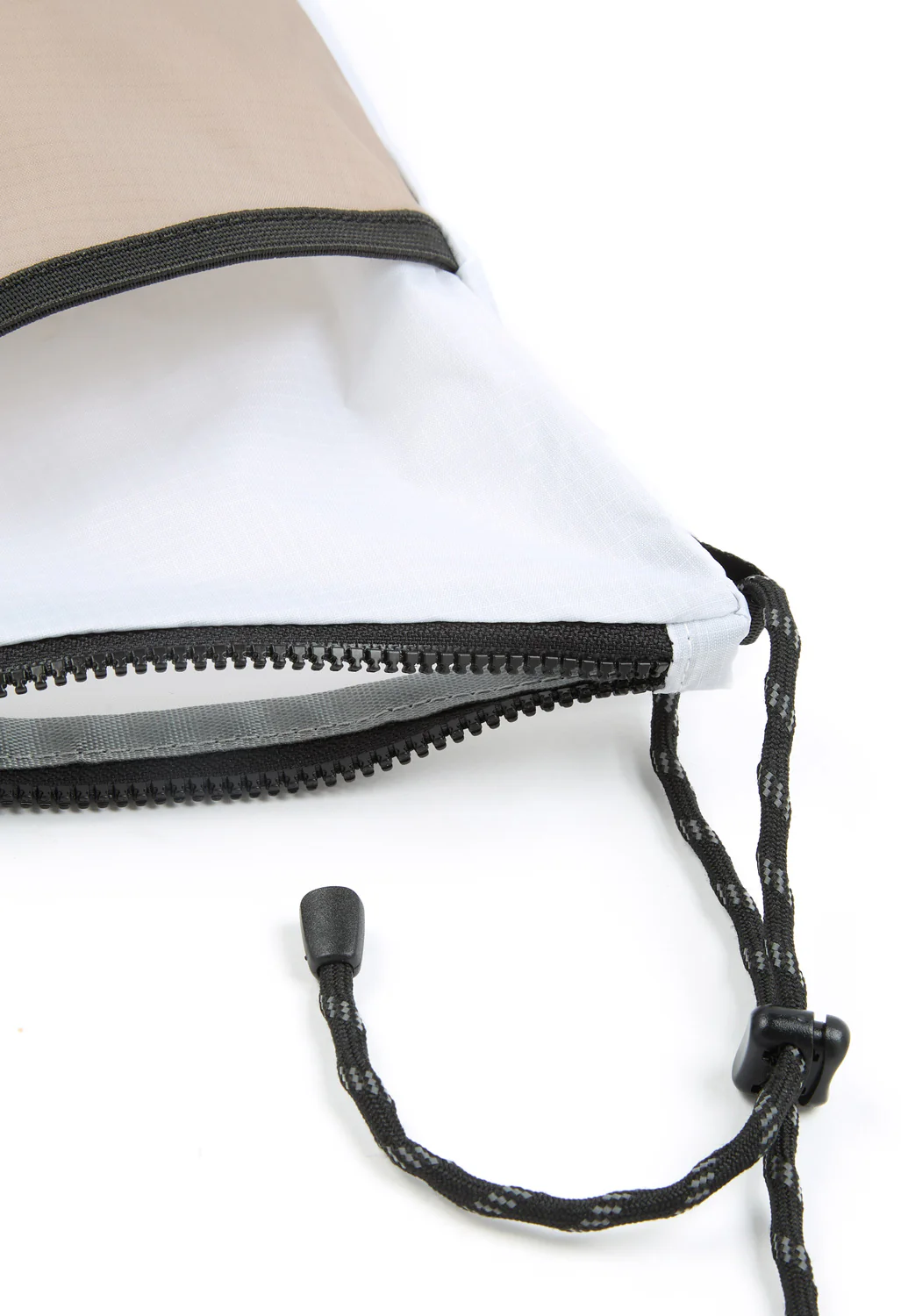 Snow Peak Offset Shoulder Pouch - White - Image 4