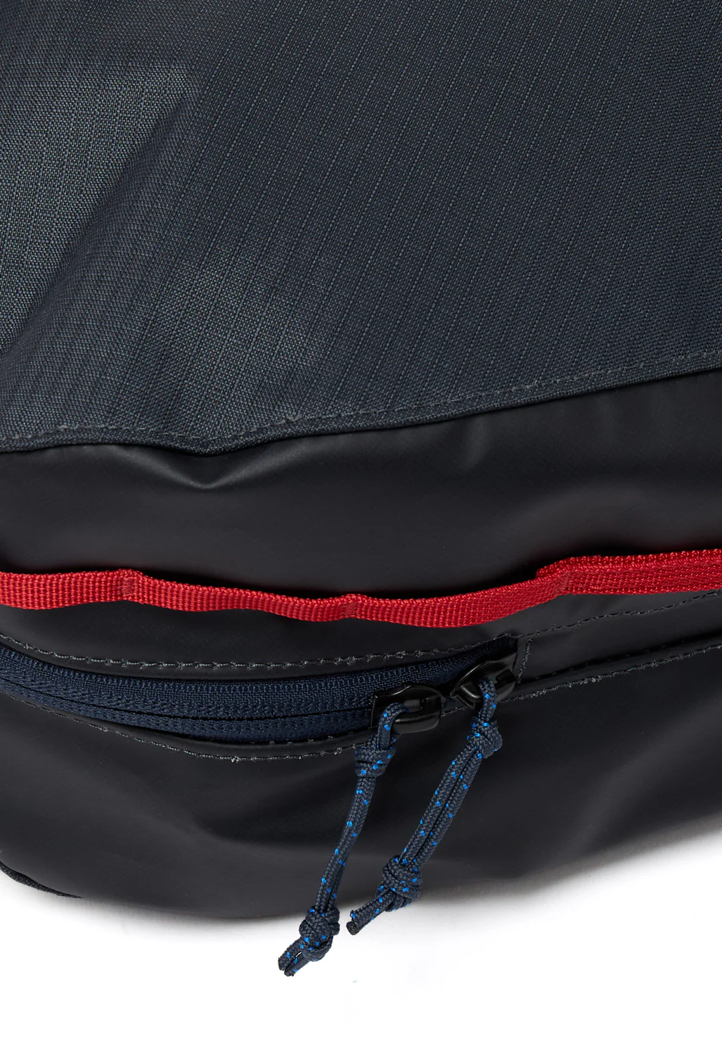 Patagonia Black Hole Cube 14L - Smolder Blue / Amanita Red - Image 5